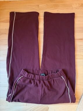Beyond Yoga LuxeFleece Piper Wide Leg Pant, Dark Cherry Burgundy Split Hem, S/P
